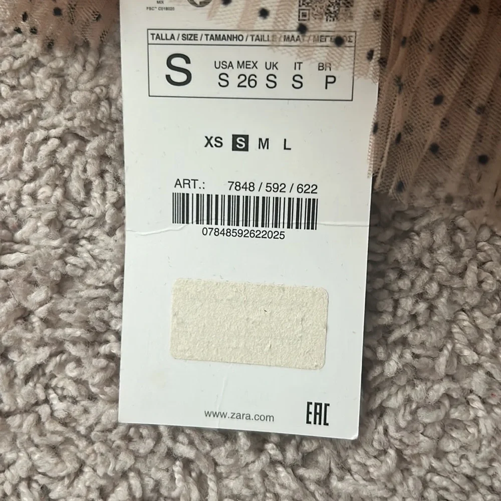 ZARA Strapless Ruffled Top - Picture 3 of 4